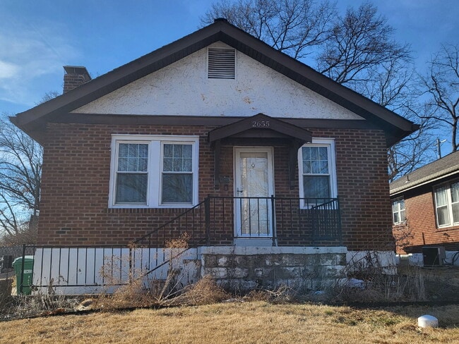 Photo - "Charming Brentwood house 2 bedrooms 1 Bathoom, Prime Location!"