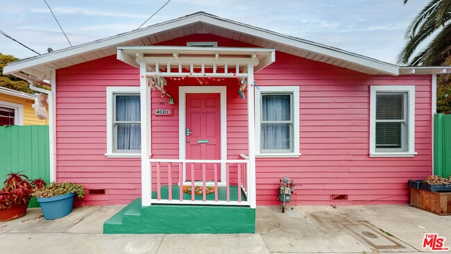 Photo - 402 N Venice Blvd Unidad C Rental