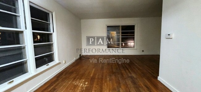 Photo - 2045 N 86th St
