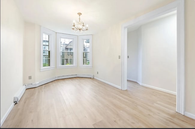 Photo - 120 Beach St Unit 1 floor