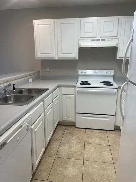 Photo - Charming 2-Bed Townhouse in Fort Walton Beach