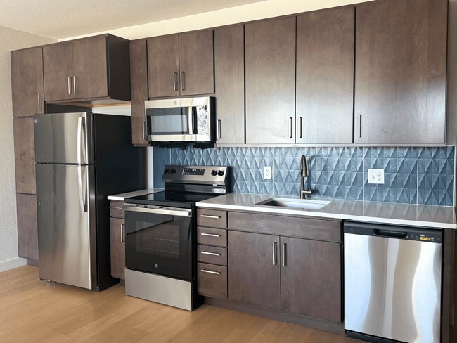 Photo - Warren Village Alameda Apartments