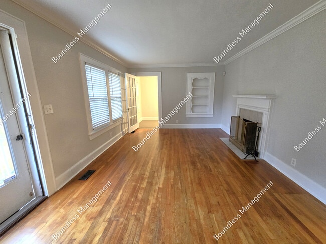 Photo - 2520 Constance St