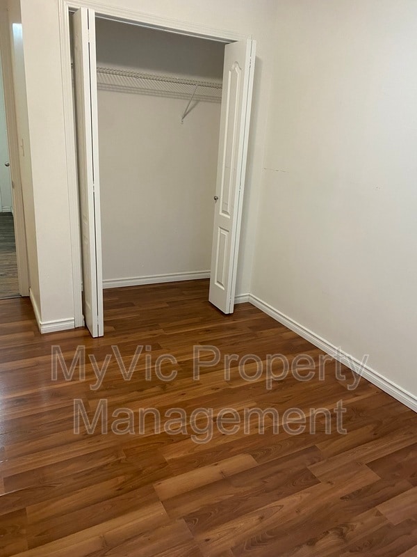 Photo - 9108-9149 149 St Unit Two Bed