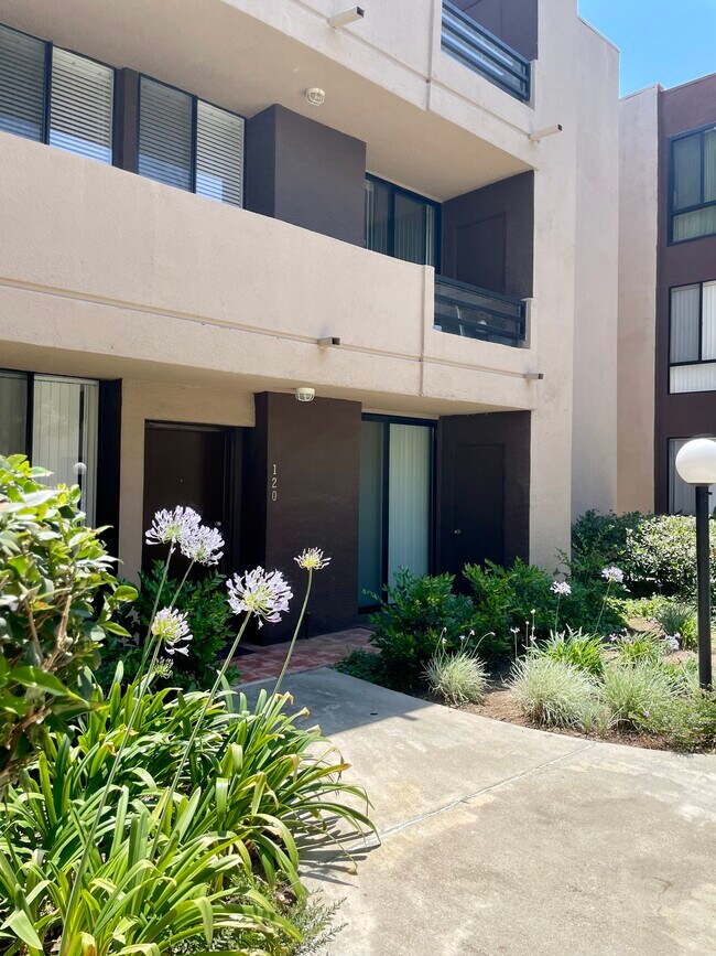 Photo - 7826 Topanga Canyon Blvd Unit 20