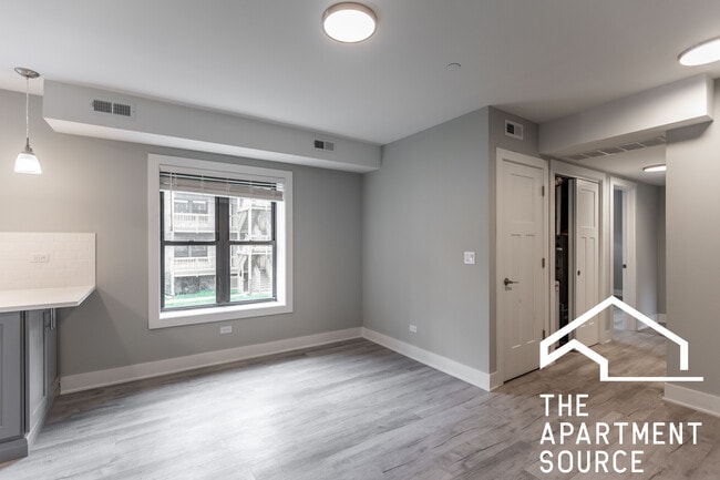 Photo - 1137 Oak Ave Unit E2