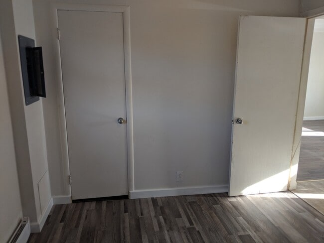 9629-9615 15 St Unit 3