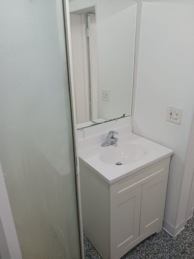 Photo - W162N11651 Park Ave Unit 1B