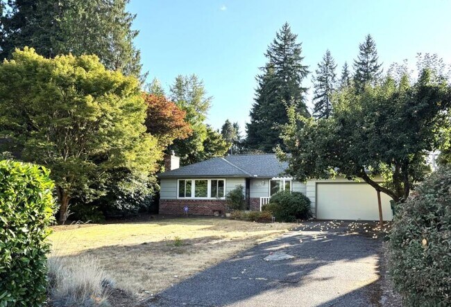 Building Photo - 3 bedroom in Seattle WA 98125 Rental