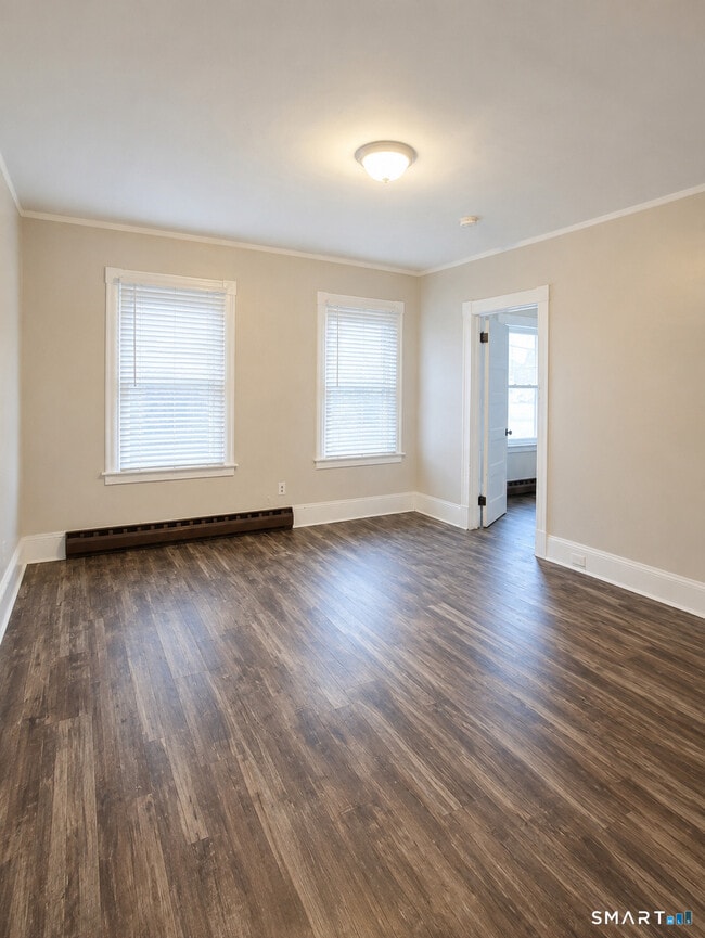 34 W Center St Unit 2E