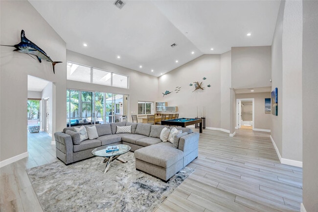 Photo - 1643 Seabreeze Blvd