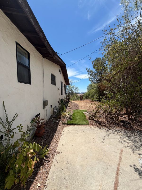 Photo - 35600 Mitchell Rd