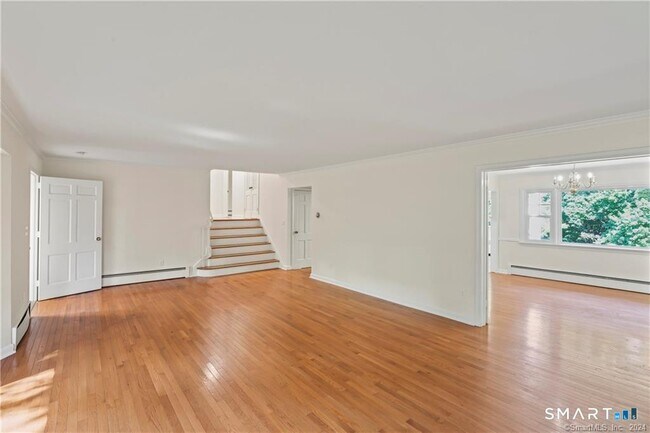 Photo - 791 Newfield Ave