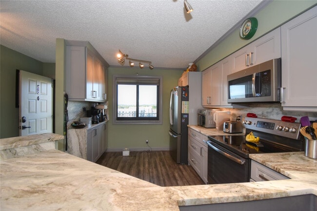 Photo - 2238 N Cypress Bend Dr Unidad 902