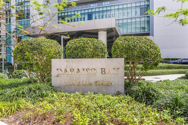 Photo - 650 NE 32nd St Unit 4903