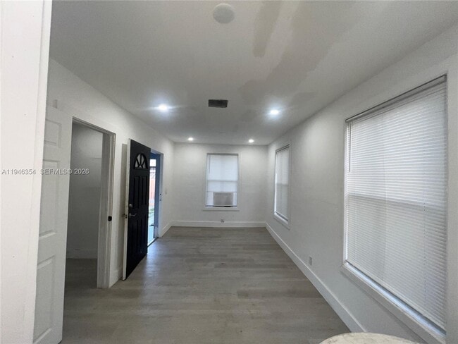 Photo - 1800 SW 3rd St