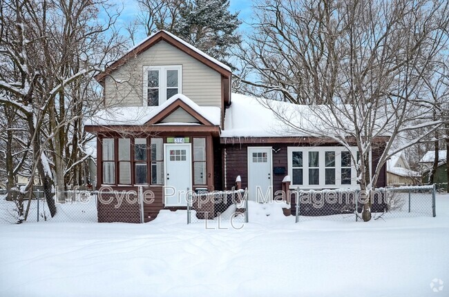 Building Photo - 314 Washington Ave Rental