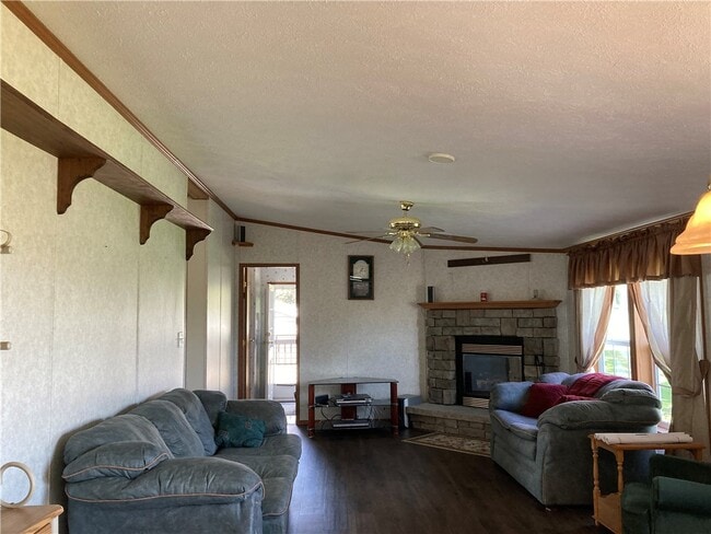 Photo - 1447 Rochester St