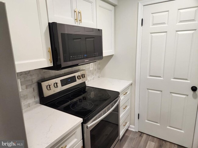 Photo - 5700 Olde Mill Ct Unit 145