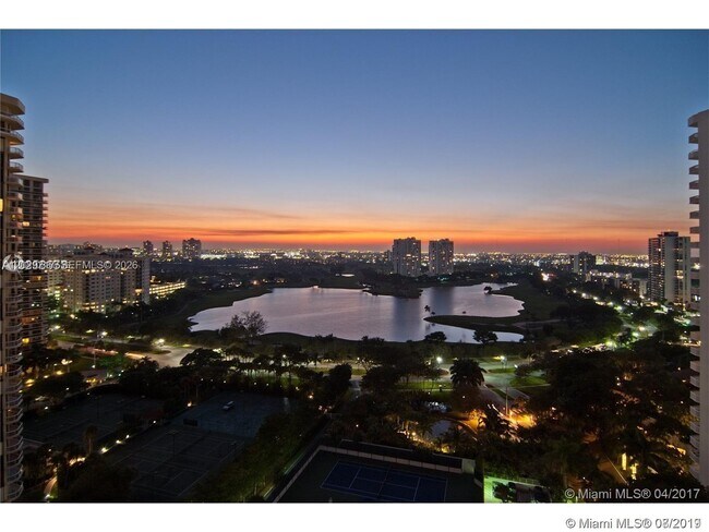 Photo - 20281 E Country Club Dr Unit 2209