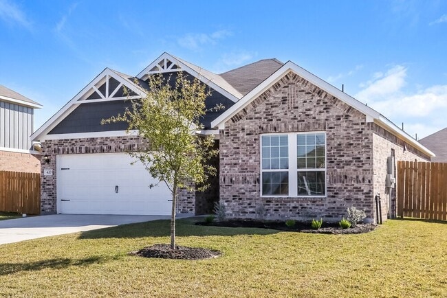 Photo - 420 Mystic Slopes Dr