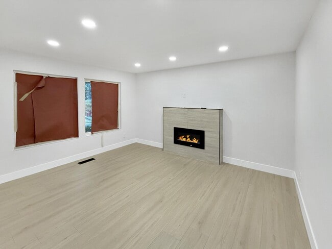 Photo - 1158 Jensen Cir