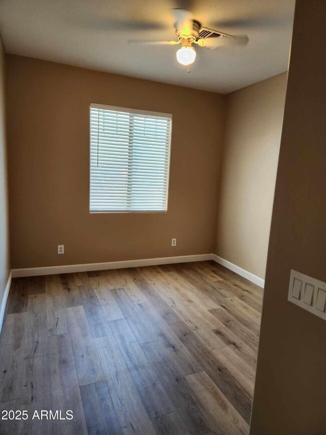Photo - 15245 W Jackson St