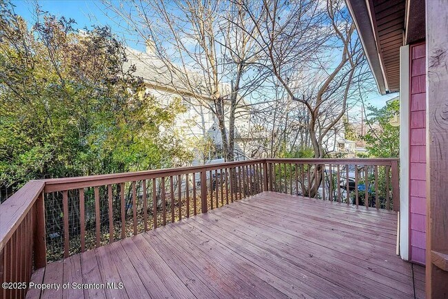 Photo - 1057 Euclid Ave
