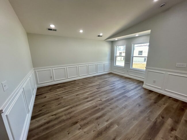 Photo - 79 Bluegrass Rd