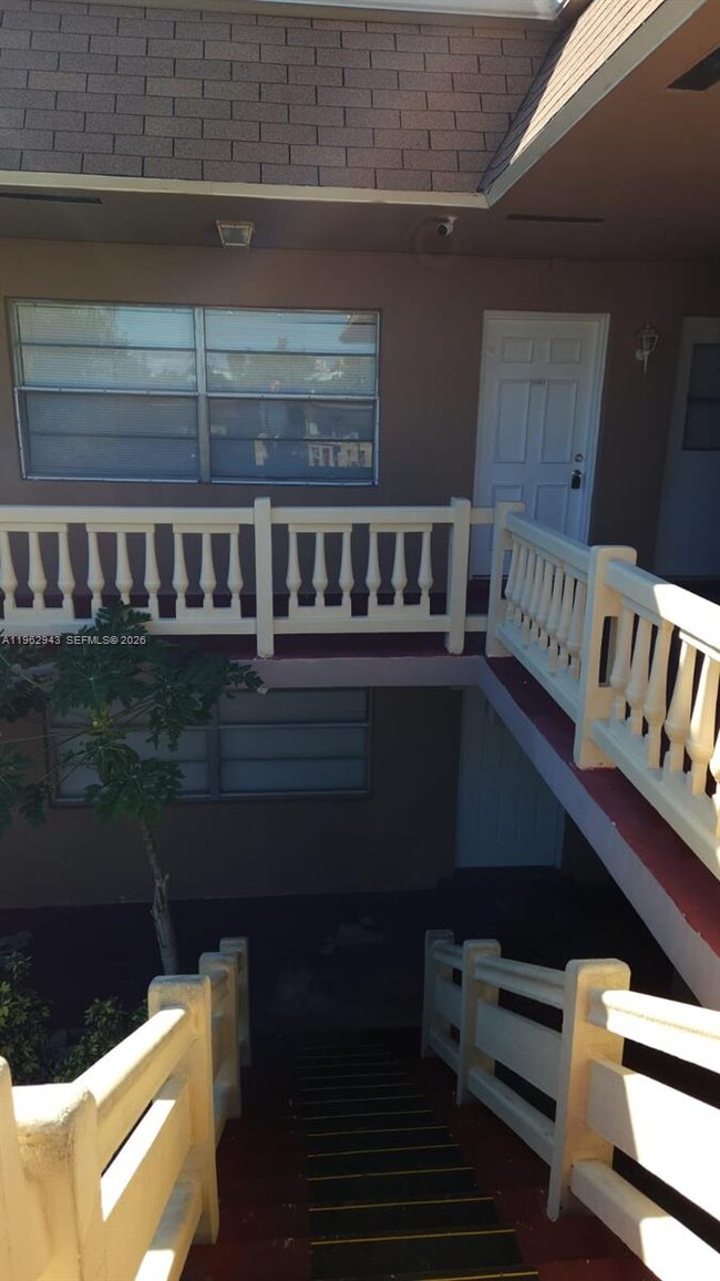 Photo - 241 SE 9th Ave Unit 206