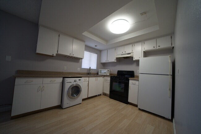 Photo - 5282 S Maryland Pkwy Unidad D