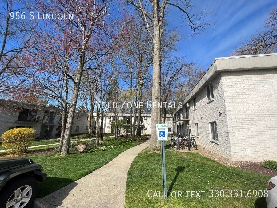 Photo - Oakhaven Apartments