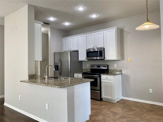 Photo - 918 Glen Abbey Cir