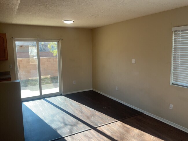 Photo - 3752 Rancher Loop NE