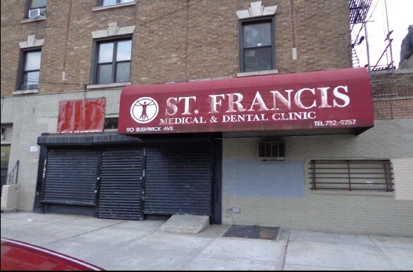 Photo - 811 Grand St