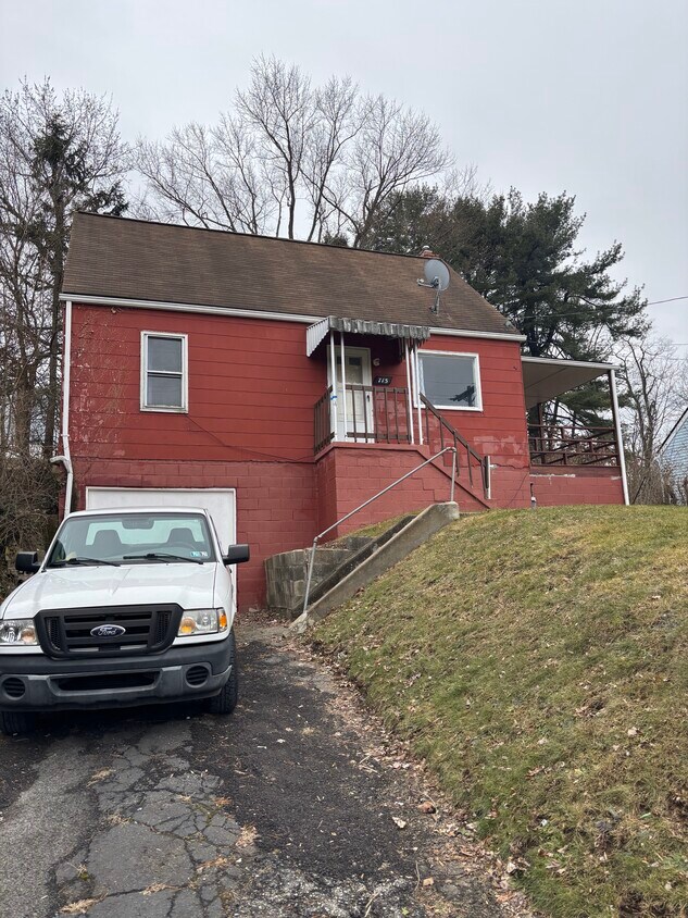 Photo - 715 Grant Avenue Ext (Pittsburgh, PA)