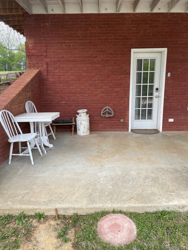 Photo - 175 Schools Dr Unidad SI ID1343302P