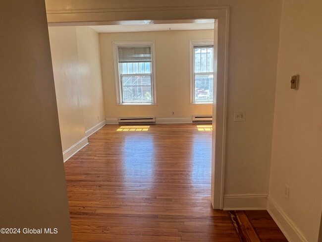 Photo - 91 Columbia St Unit 3F