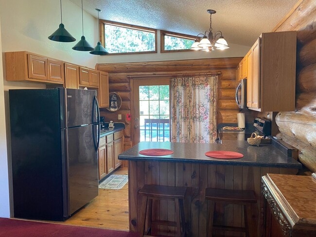 Photo - ONE ROOM | 1 BATH | LOG COUNTRY COTTAGE IN...