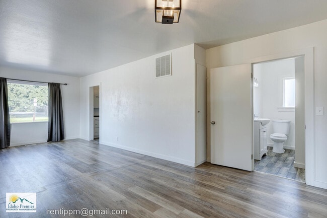 Photo - 3710 W Anderson St