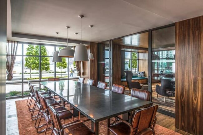 Building Photo - 40 E Pier Dr Unit SI ID1039920P