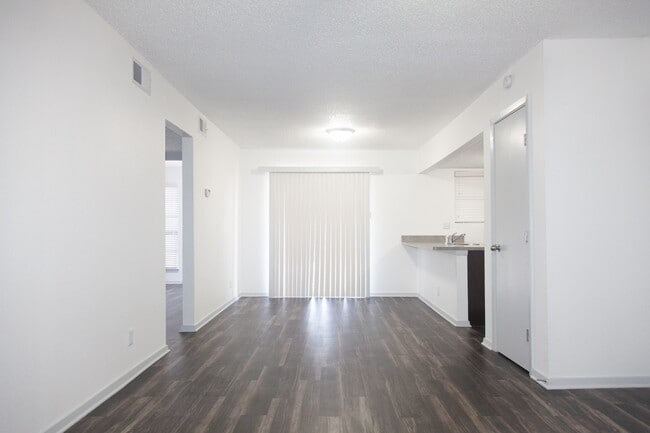 Photo - 8001 Gessner Dr Unidad 245