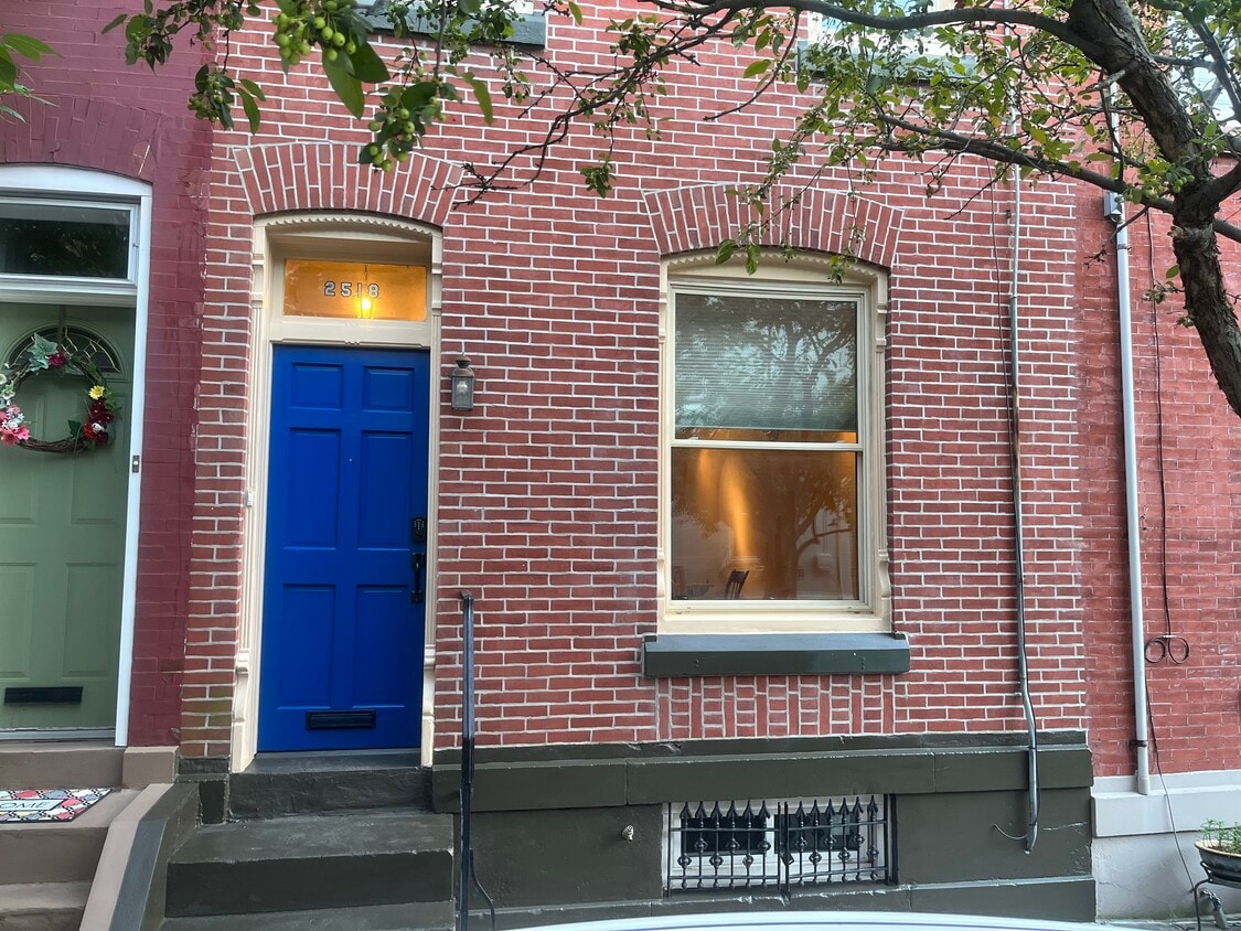 Photo - 2518 Meredith St (Philadelphia, PA)