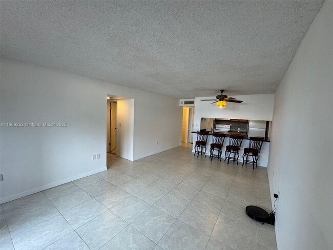 Photo - 10700 SW 108th Ave Unit C113