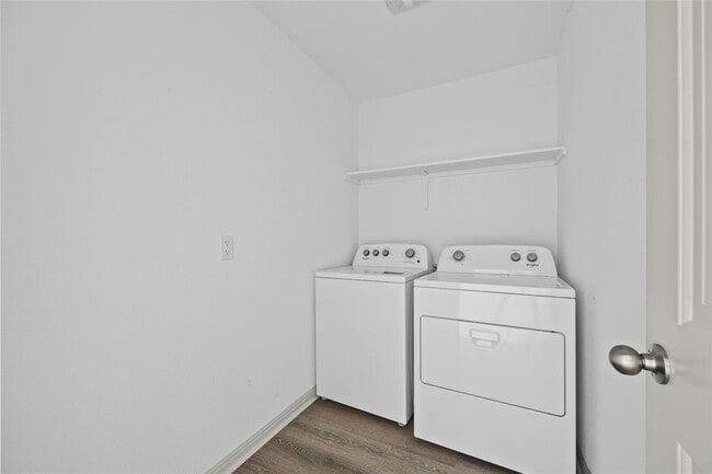 Photo - 212 Sweetwater Crk Ln