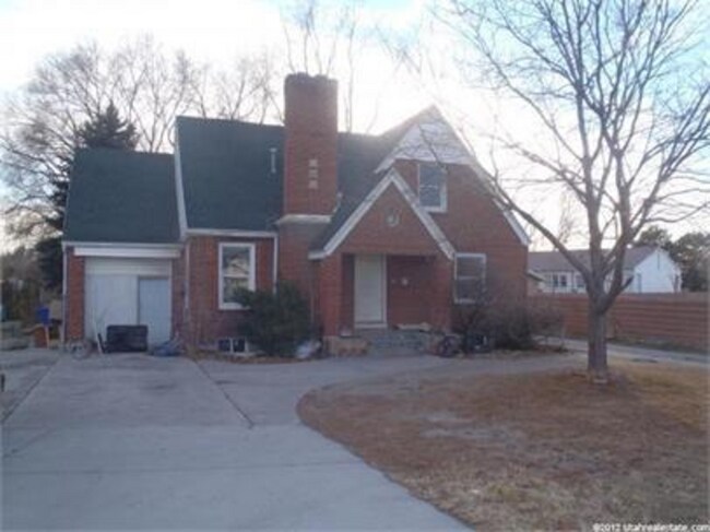 Building Photo - 40 E State St Unit A (Bsmt)