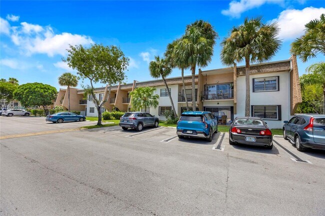 Photo - 8261 SW 128th St Unit 207