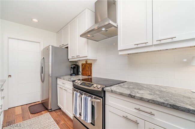 Photo - 473 12th Ave S Unit B11