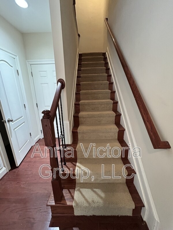 Photo - 617 Sprintsail Way Unit #72