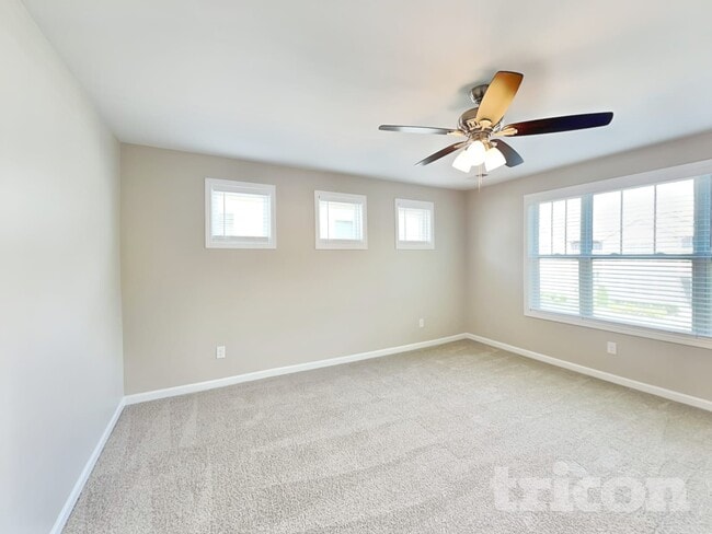 Photo - 319 Imperial Ct